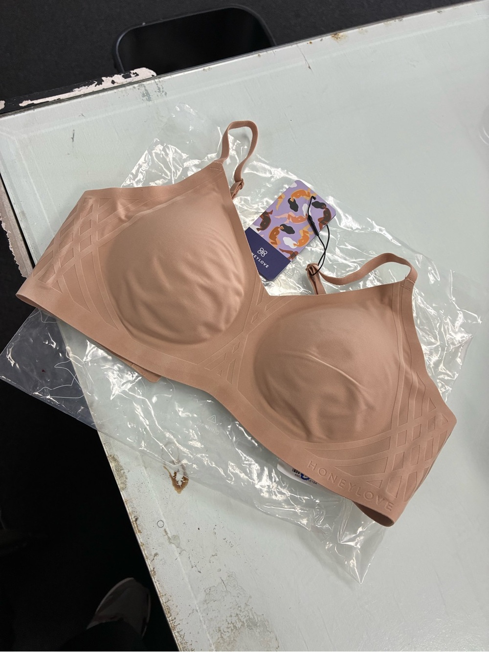 HoneyLove Bra Womens SZ SM Sand Wireless Crossover Padded Comfort Women’s New